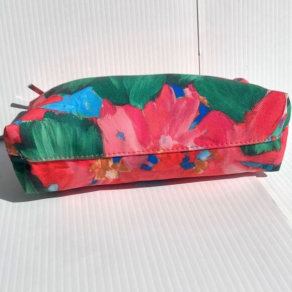Watercolor Abstract CLINIQUE Cosmetic Bag Floral Zipper 10 x 6 x 2.5 inches - Picture 5 of 12